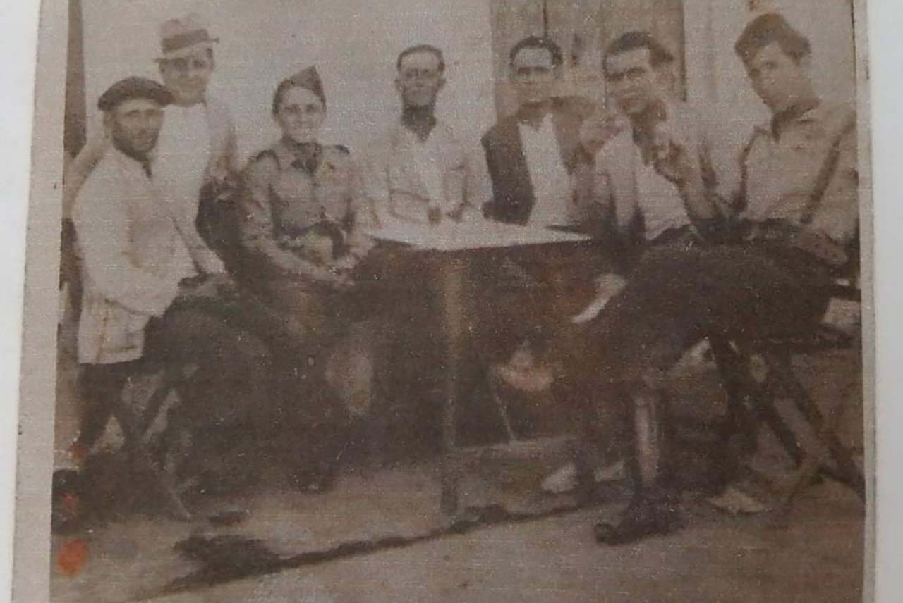 Militares y civiles en los años 30